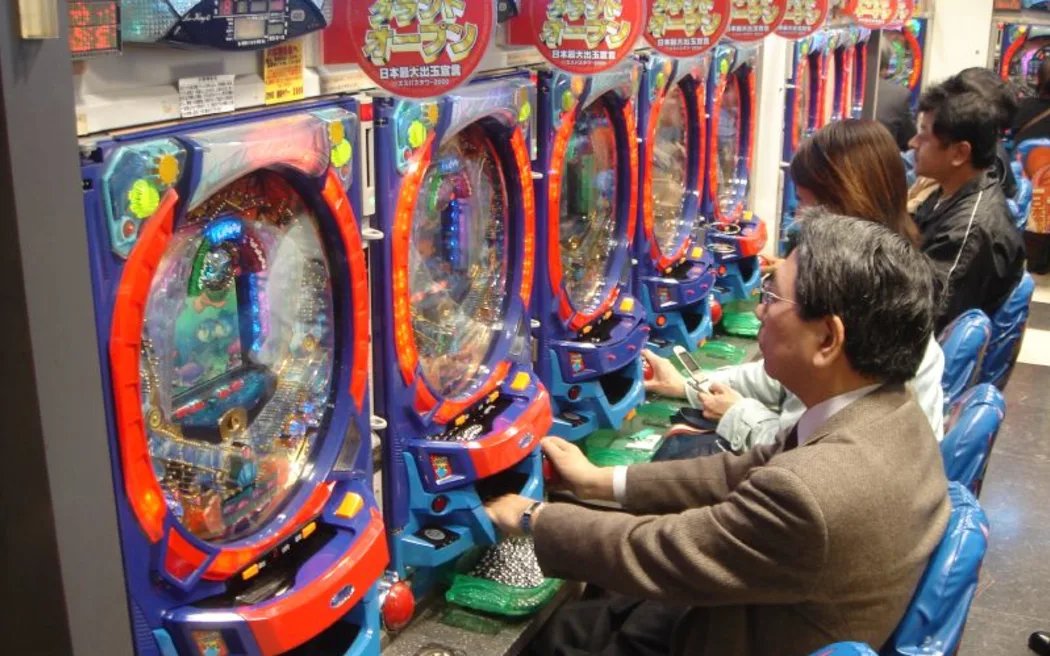Shinjuku Cosmos Pachinko facility