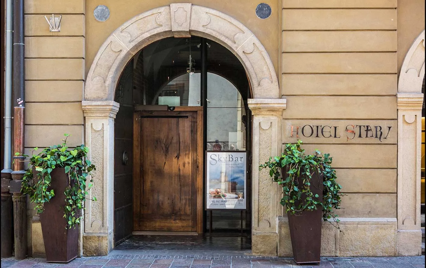 Hotel Stary
